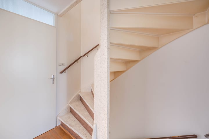 Foto 12 van Floris Versterstraat 9