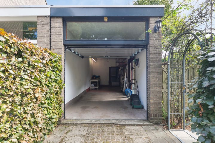 Bekijk foto 43 van Schobbelandstraat 3