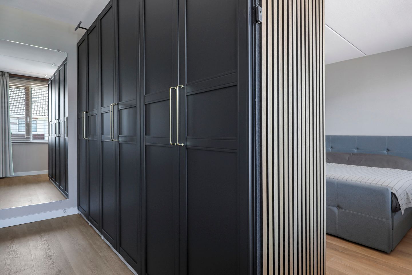 Foto 35 van Weegbree 10