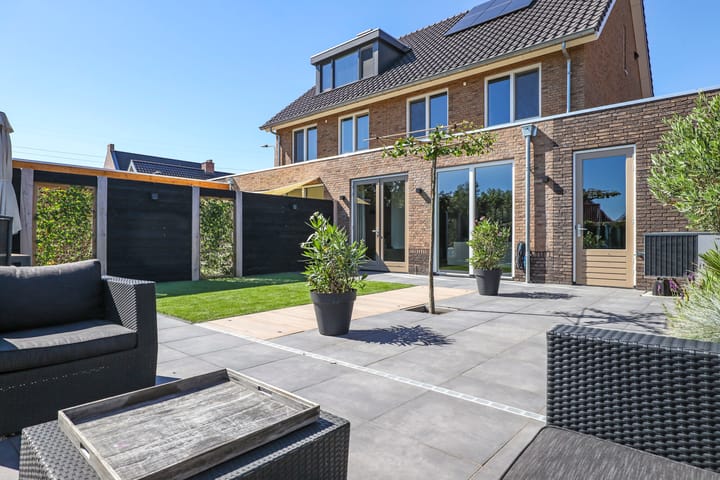 Foto 63 van Weegbree 10