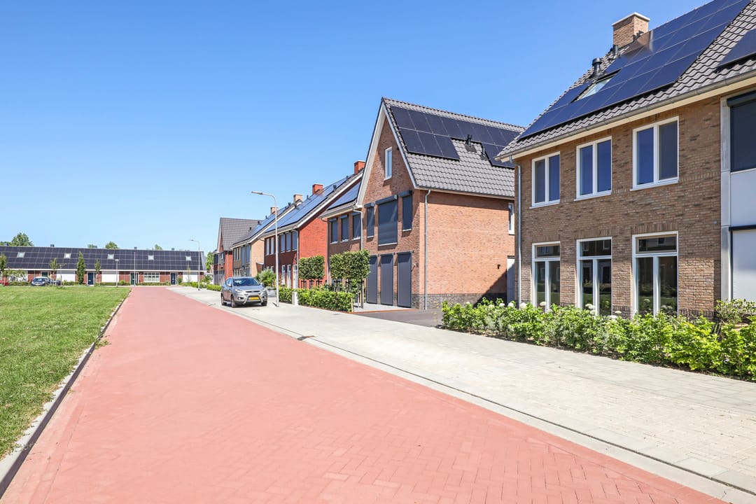 Foto 71 van Weegbree 10