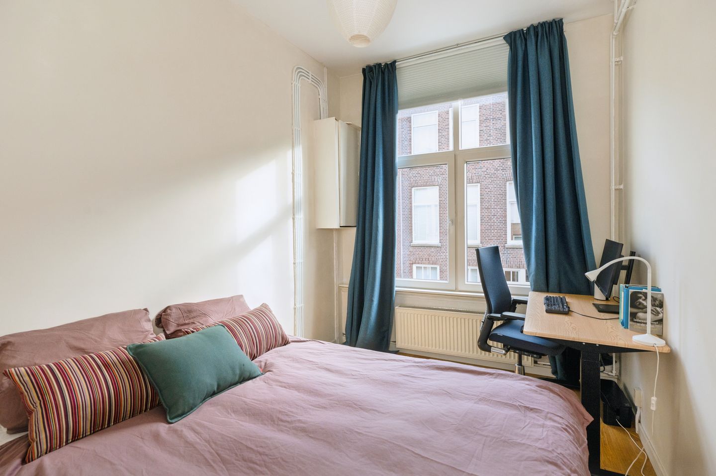 Foto 35 van Nicolaas Tulpstraat 64