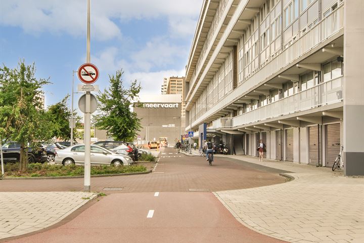 View photo 30 of Nicolaas Anslijnstraat 149