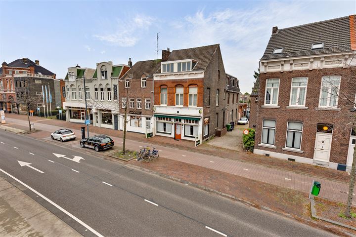 Bekijk foto 40 van Godsweerdersingel 58