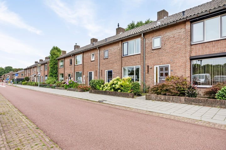 Bekijk foto 34 van Akkerwindestraat 26