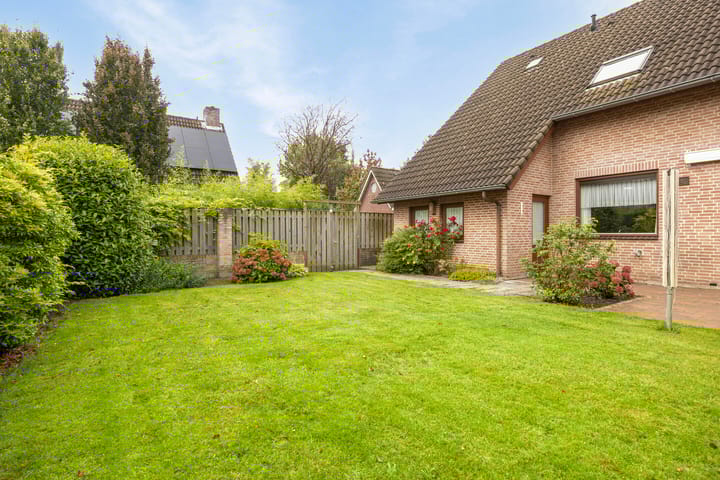 Foto 29 van Burgemeester Notermansstraat 28