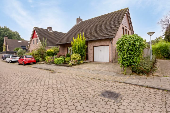 Foto 36 van Burgemeester Notermansstraat 28