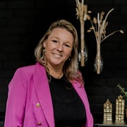 Inge van Weert - Commercieel Medewerker