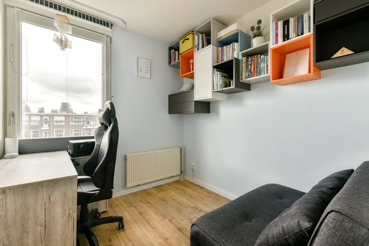 Foto 18 van Leeuwendalersweg 9