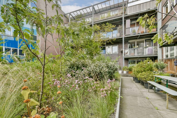 Foto 22 van Leeuwendalersweg 9