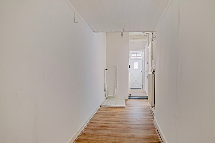 Bekijk foto 12 van Broerstraat 1