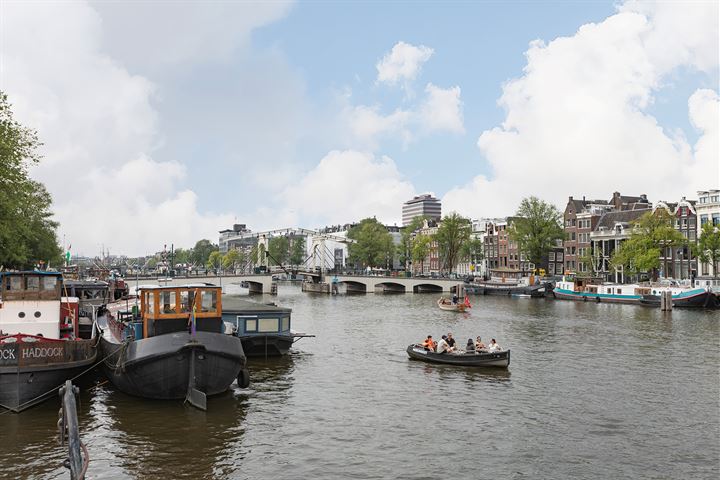 View photo 36 of Amstel 51-H