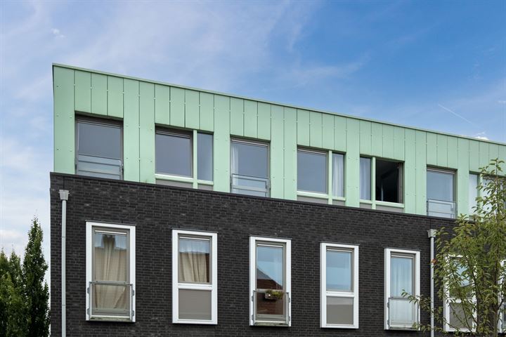 View photo 2 of Schootsestraat 75-27