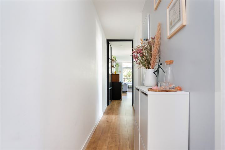 View photo 20 of Atjehstraat 102-B