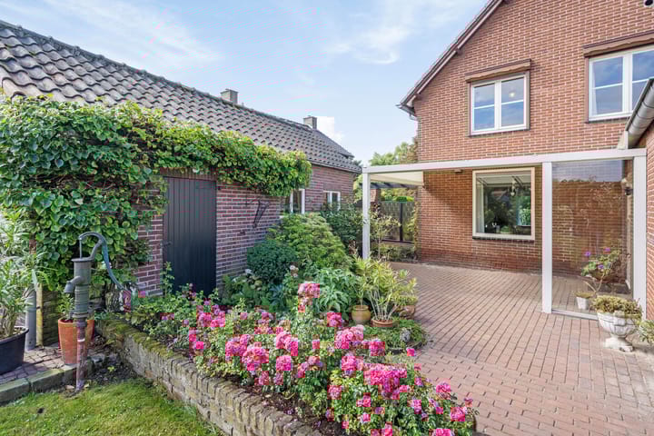 Foto 35 van Hofstraat 2