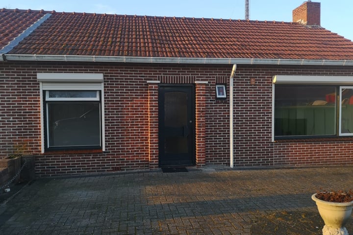 Bekijk foto 1 van Sluisstraat 17