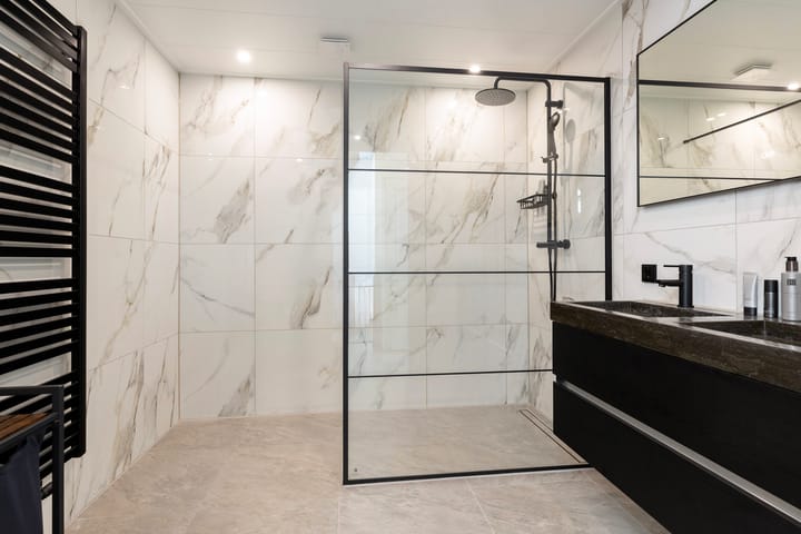 Photo 7 of Oostvoornsestraat 23-A