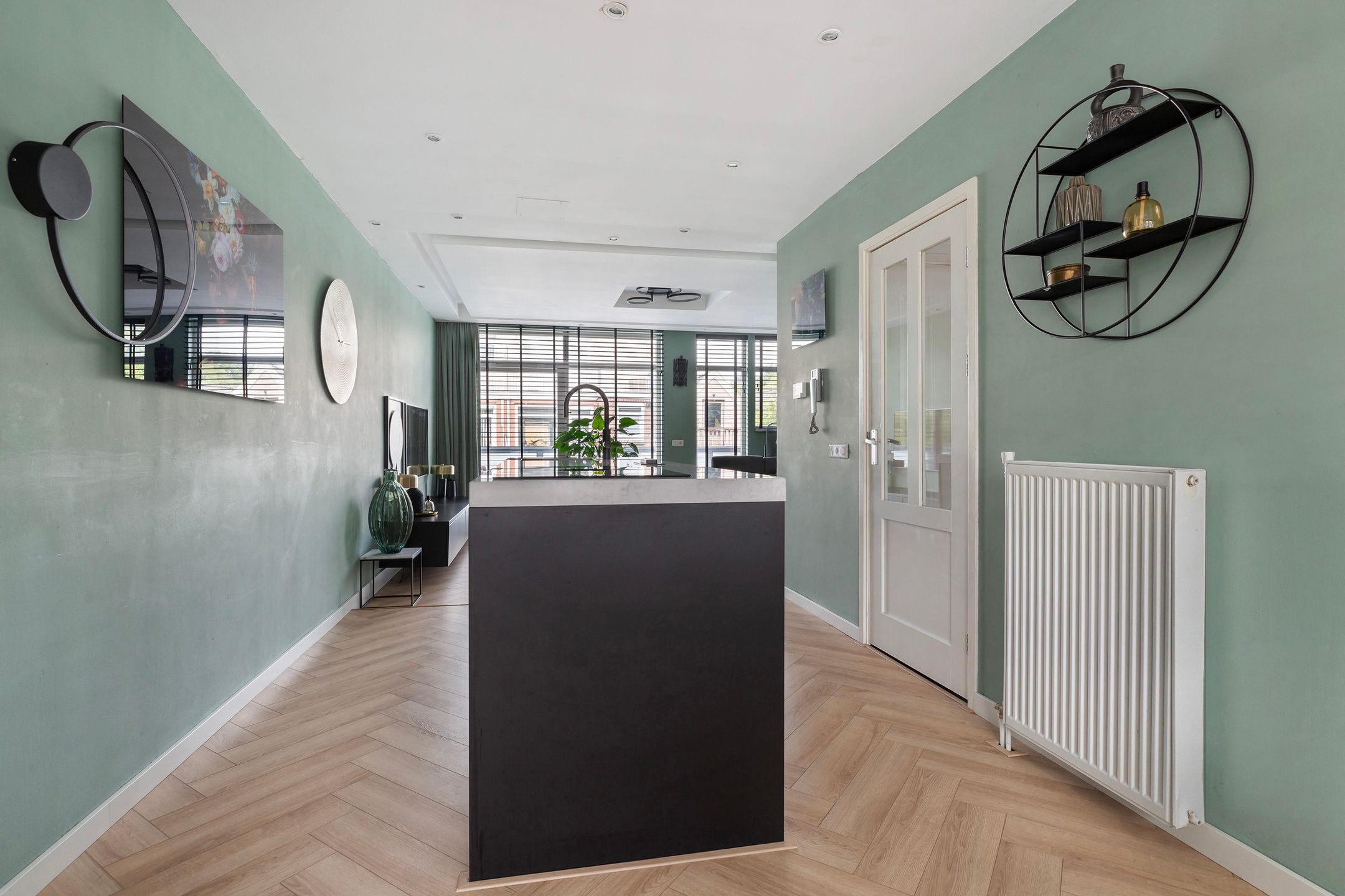 Foto 15 van Oostvoornsestraat 23-A