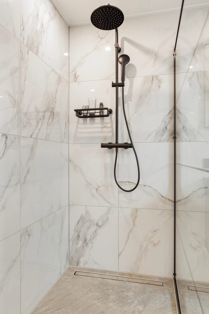 Photo 27 of Oostvoornsestraat 23-A