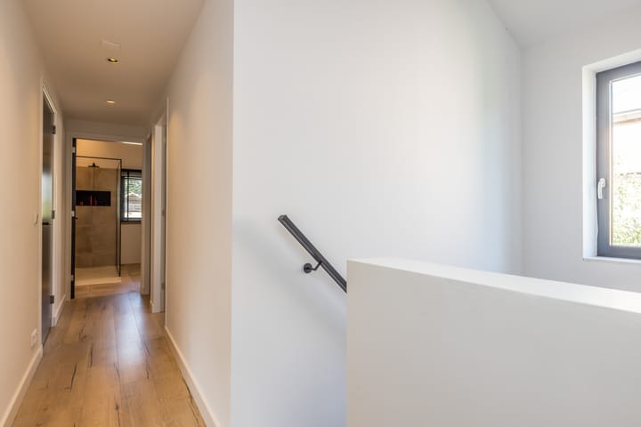 Foto 45 van Nieuwenhuysstraat 57