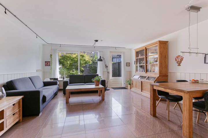 Foto 2 van Marty Feldmanstraat 59