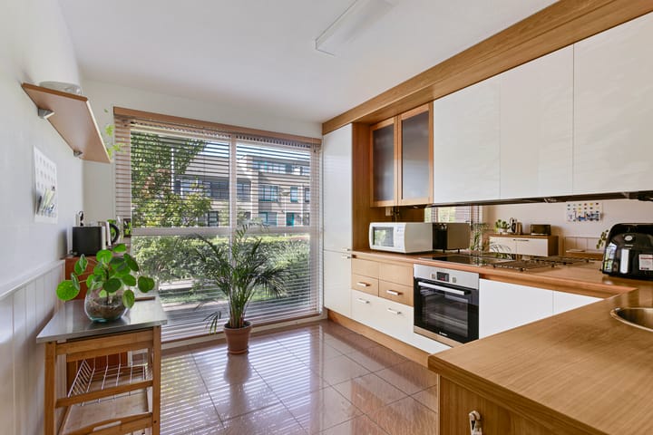 Foto 6 van Marty Feldmanstraat 59