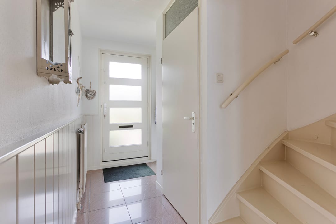 Photo 8 of Marty Feldmanstraat 59