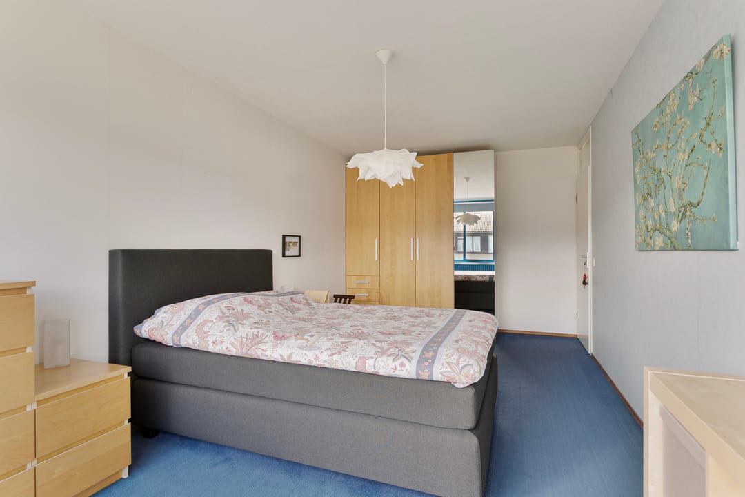 Photo 11 of Marty Feldmanstraat 59