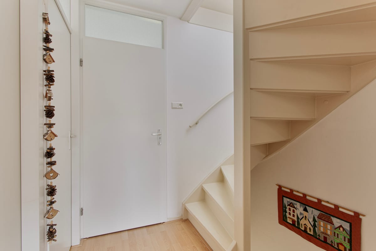 Photo 15 of Marty Feldmanstraat 59