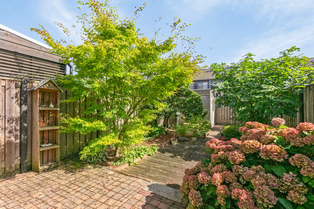 Photo 22 of Marty Feldmanstraat 59