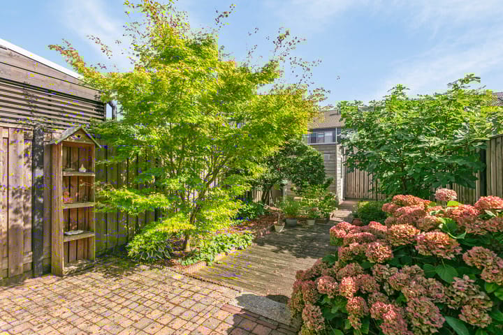 Foto 22 van Marty Feldmanstraat 59