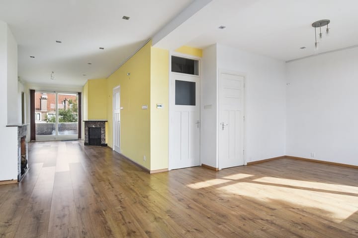 Foto 3 van Westduinweg 46-B