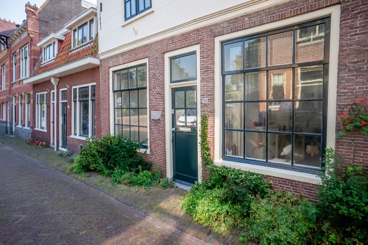 View photo 39 of Baanstraat 30