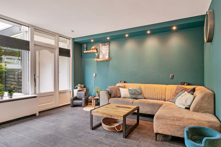 Foto 7 van Robinia 9