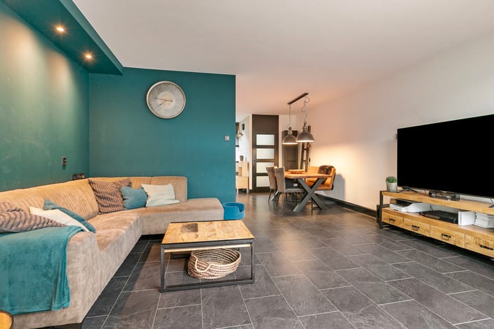 Foto 8 van Robinia 9