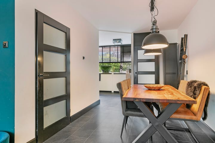 Foto 10 van Robinia 9