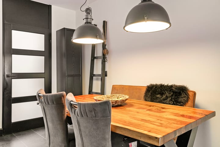 Foto 11 van Robinia 9