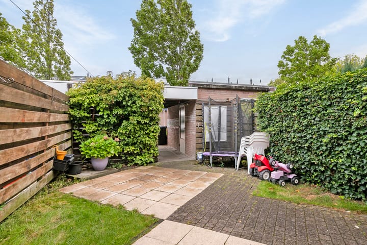 Foto 39 van Robinia 9