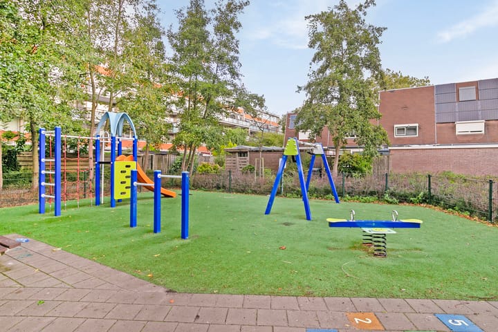 Foto 45 van Robinia 9