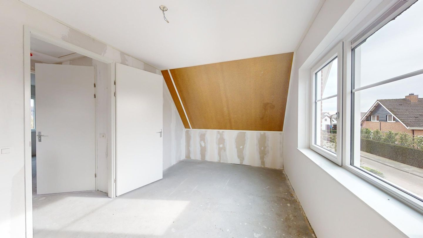 Foto 14 van Romerswaalestraat 12