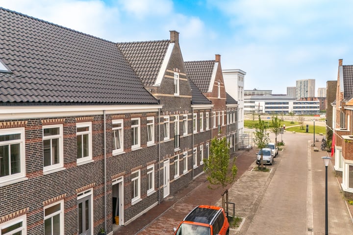 Bekijk foto 4 van De Insulindestraat 80