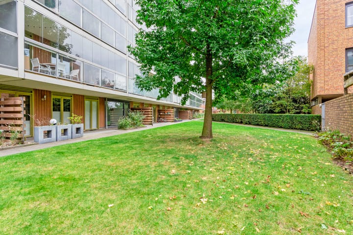 Photo 35 of Korianderstraat 166