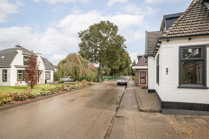 View photo 44 of Westerkerkweg 79