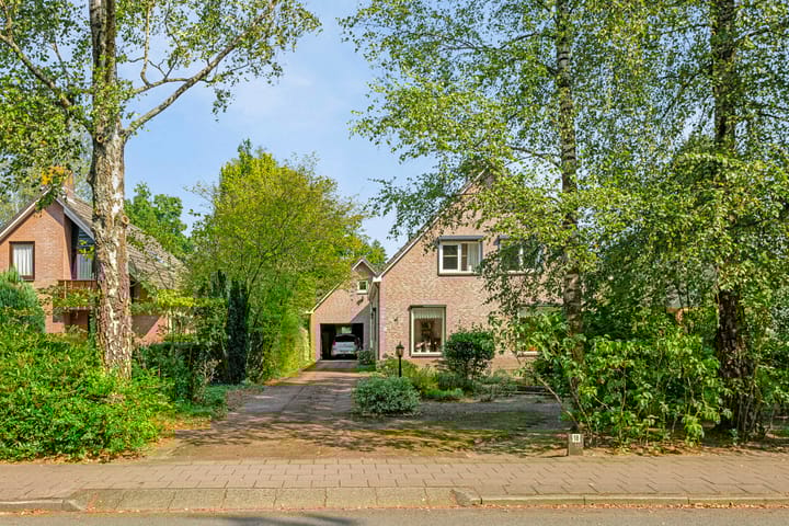 Foto 1 van Albertlaan 18