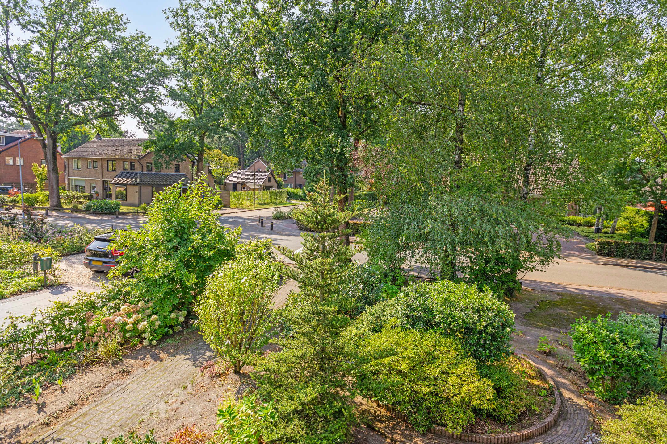 Photo 39 of Albertlaan 18