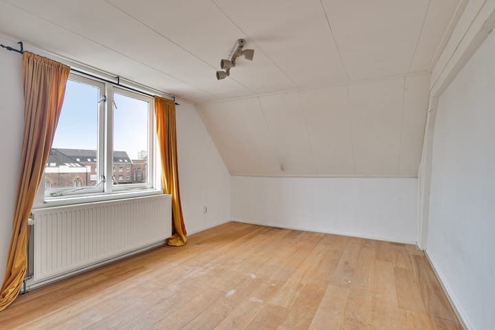 Foto 20 van Zwart Janstraat 32-B02