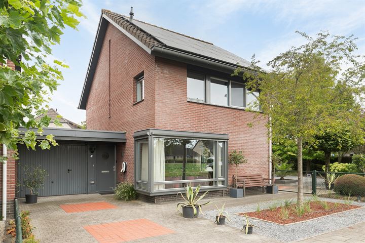 Bekijk foto 1 van Stanleystraat 41