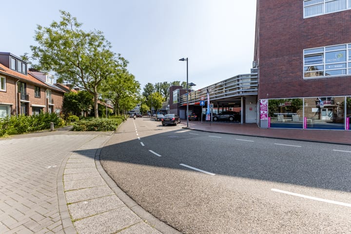 Photo 31 of Ferdinand Bolweg 13