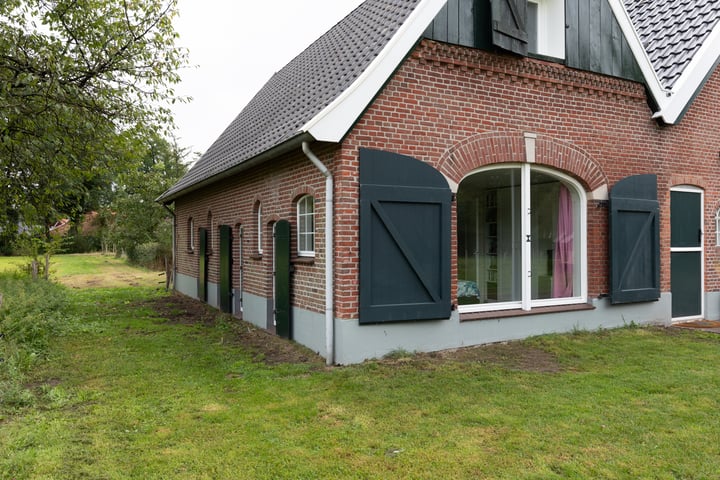 View photo 72 of Kreilweg 2