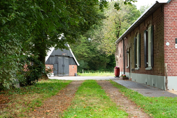 View photo 75 of Kreilweg 2